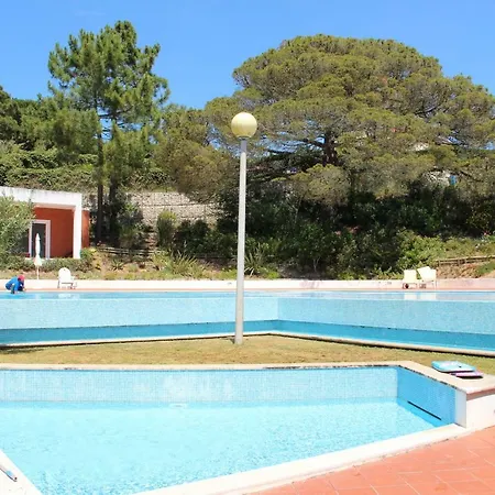Nadadouro Ocean Breeze House Holiday home