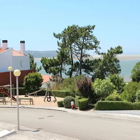 Nadadouro Ocean Breeze House